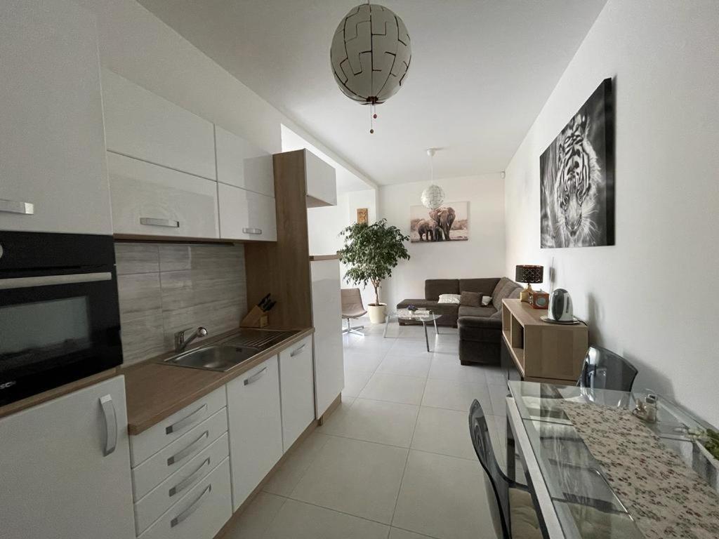 Apartman Lodenica Piest'any Extérieur photo
