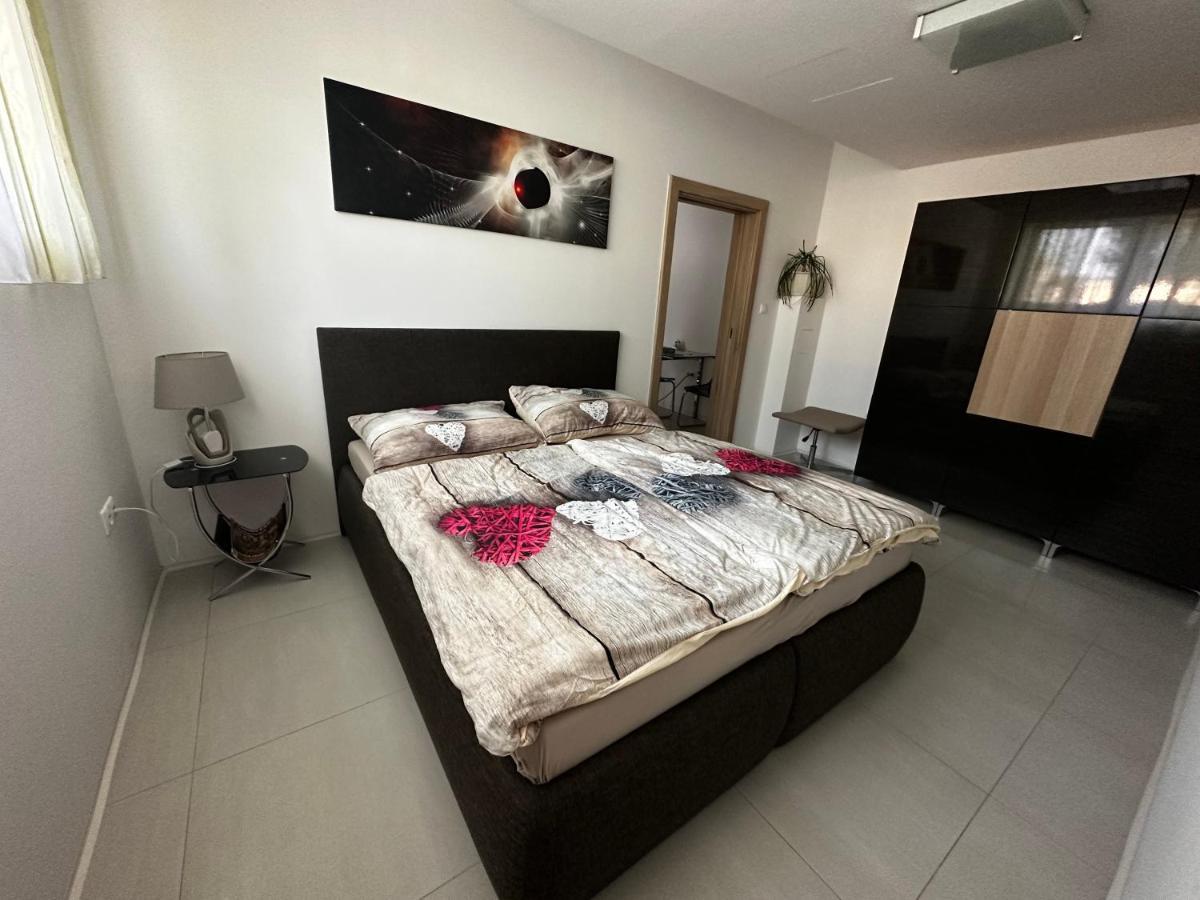Apartman Lodenica Piest'any Extérieur photo